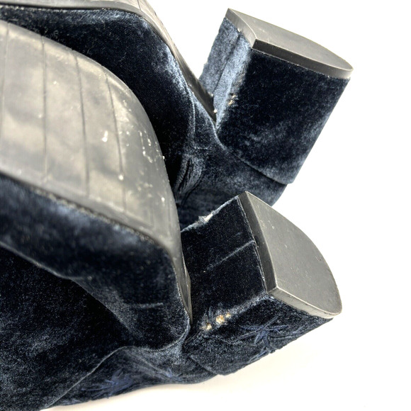 2017 Kenneth Cole 'RENNA' Blue Velvet Floral Embroidered Block Heel Boot 9.5M - Picture 15 of 16